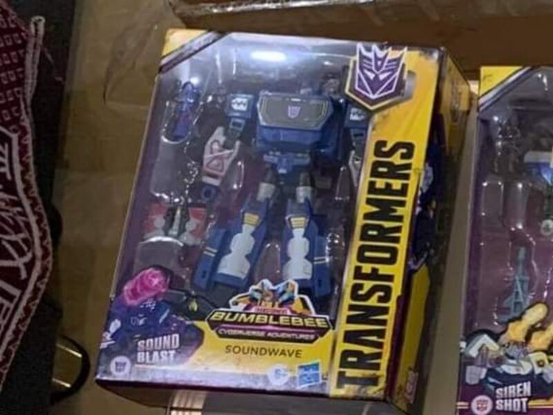 Transformers Cyberverse Prowl, Soundwave, And Starscream  (1 of 3)